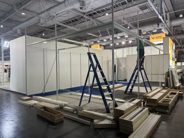 INTERSCHUTZの施工が完了しましたの画像